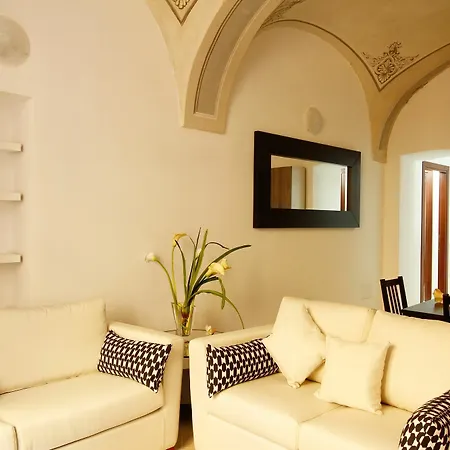 Sardinian Gallery Corso * بوسا